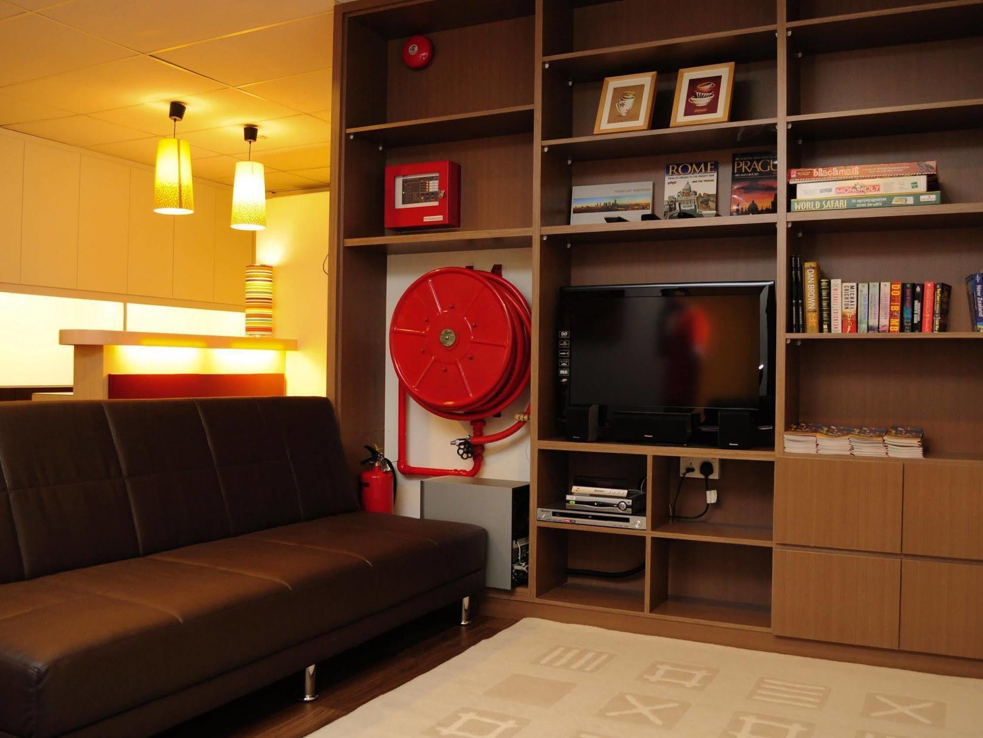 ZEN Hostel Clarke Quay Singapore Buitenkant foto